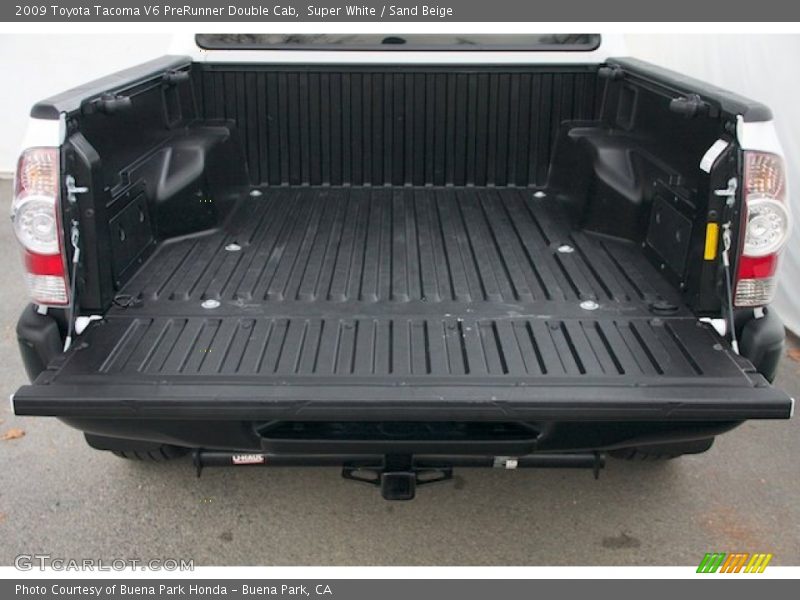 Super White / Sand Beige 2009 Toyota Tacoma V6 PreRunner Double Cab