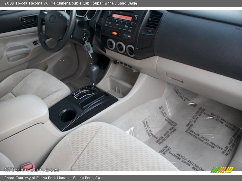 Super White / Sand Beige 2009 Toyota Tacoma V6 PreRunner Double Cab