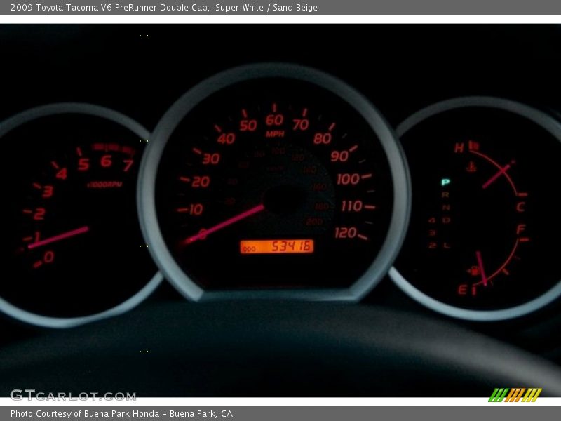 Super White / Sand Beige 2009 Toyota Tacoma V6 PreRunner Double Cab