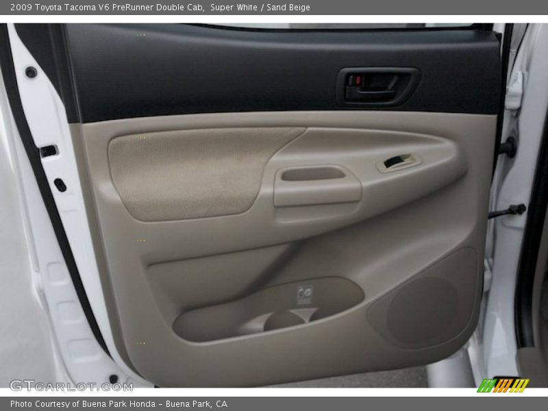Super White / Sand Beige 2009 Toyota Tacoma V6 PreRunner Double Cab