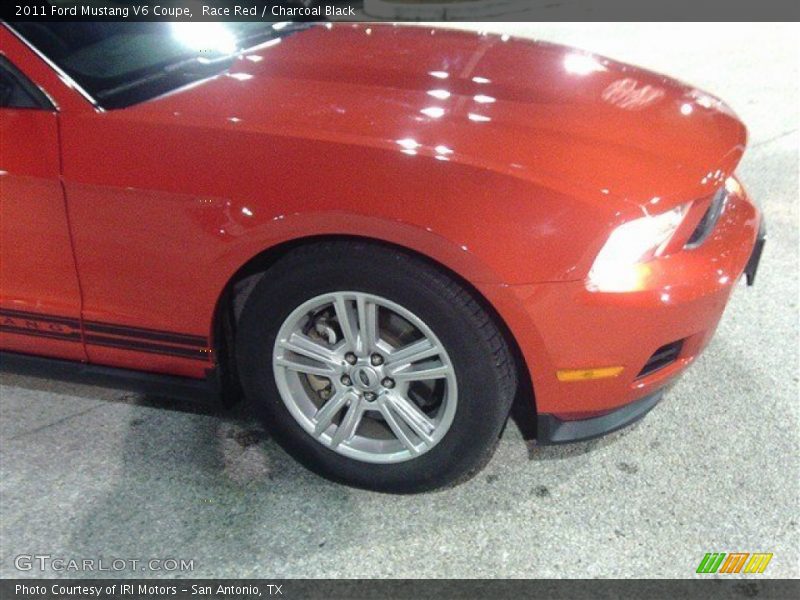 Race Red / Charcoal Black 2011 Ford Mustang V6 Coupe