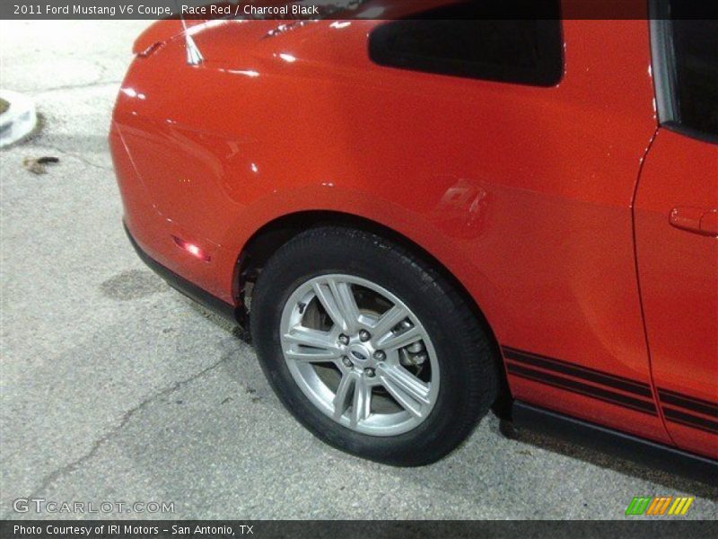 Race Red / Charcoal Black 2011 Ford Mustang V6 Coupe