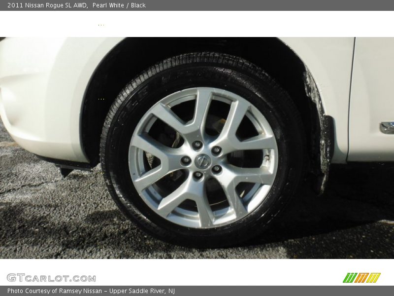 Pearl White / Black 2011 Nissan Rogue SL AWD
