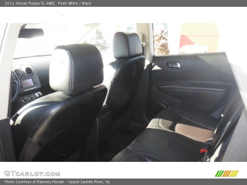 Pearl White / Black 2011 Nissan Rogue SL AWD