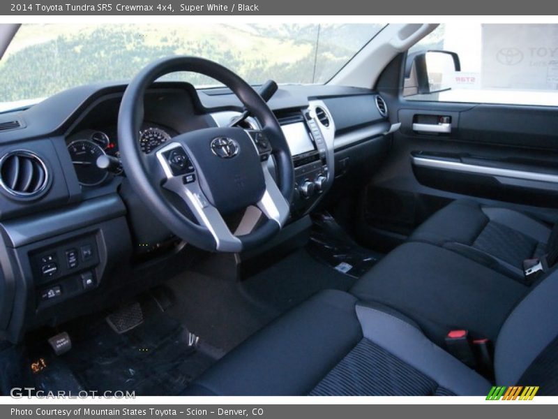 Super White / Black 2014 Toyota Tundra SR5 Crewmax 4x4
