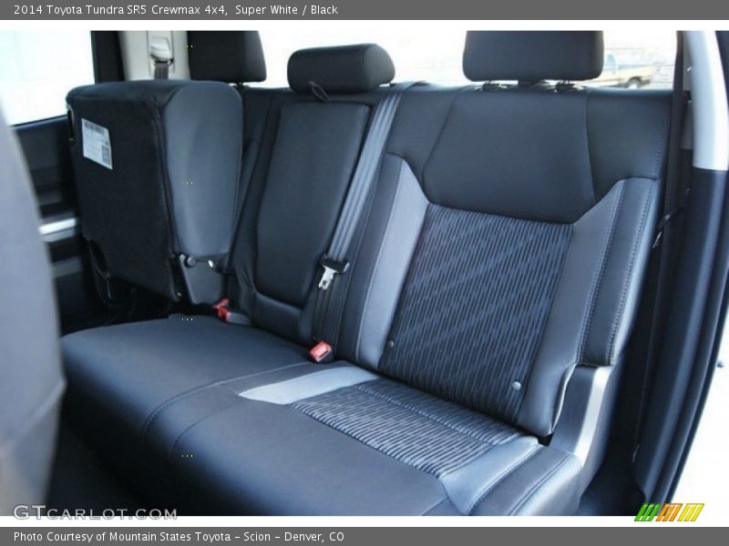 Super White / Black 2014 Toyota Tundra SR5 Crewmax 4x4