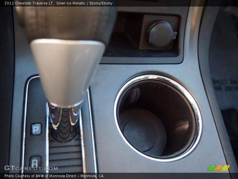 Silver Ice Metallic / Ebony/Ebony 2011 Chevrolet Traverse LT