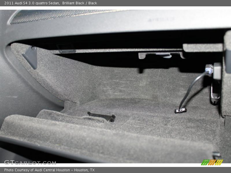 Brilliant Black / Black 2011 Audi S4 3.0 quattro Sedan