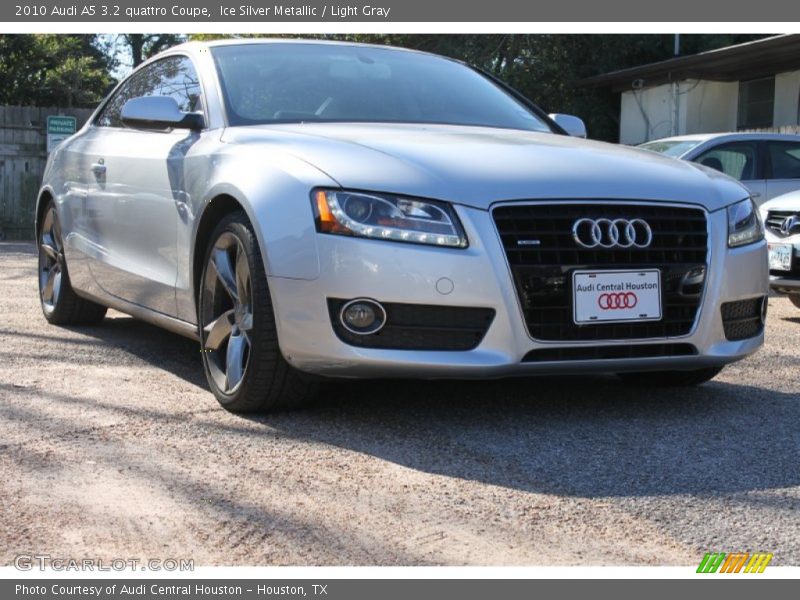 Ice Silver Metallic / Light Gray 2010 Audi A5 3.2 quattro Coupe