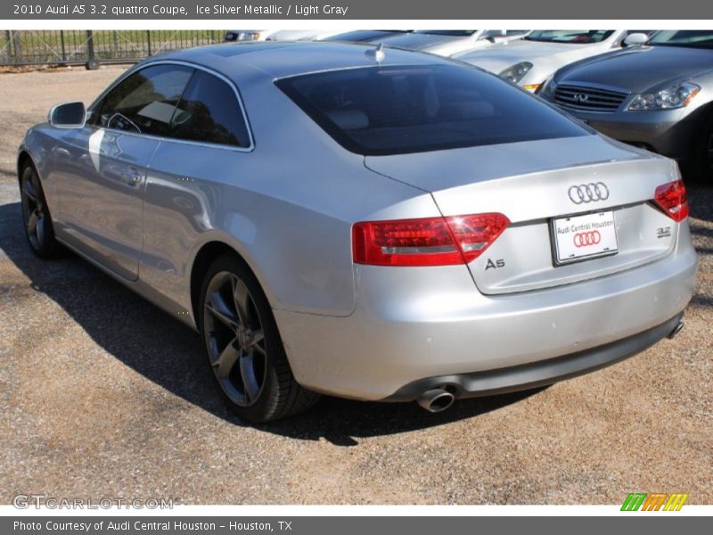 Ice Silver Metallic / Light Gray 2010 Audi A5 3.2 quattro Coupe