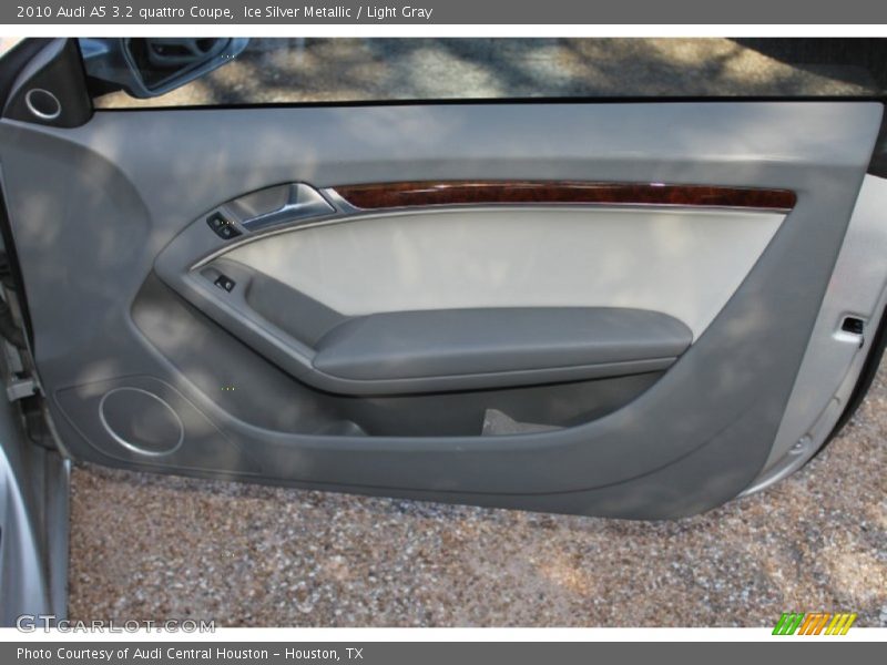 Ice Silver Metallic / Light Gray 2010 Audi A5 3.2 quattro Coupe