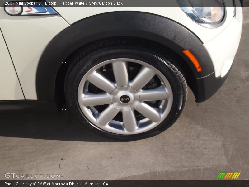 Pepper White / Grey/Carbon Black 2007 Mini Cooper S Hardtop