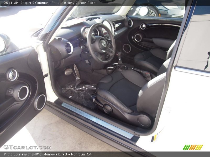 Pepper White / Carbon Black 2011 Mini Cooper S Clubman