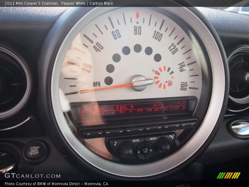 Pepper White / Carbon Black 2011 Mini Cooper S Clubman
