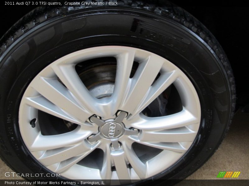 Graphite Grey Metallic / Black 2011 Audi Q7 3.0 TFSI quattro