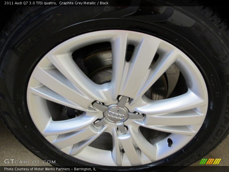 Graphite Grey Metallic / Black 2011 Audi Q7 3.0 TFSI quattro