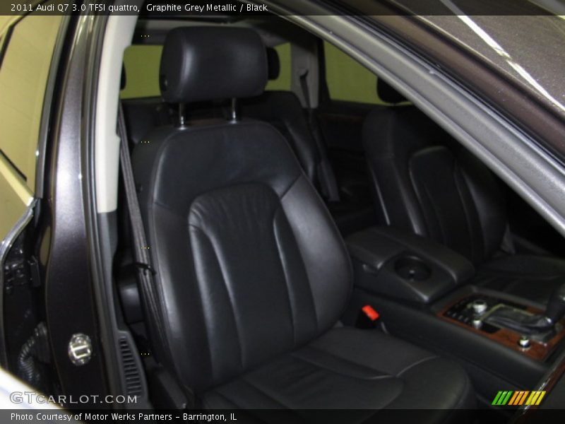 Graphite Grey Metallic / Black 2011 Audi Q7 3.0 TFSI quattro