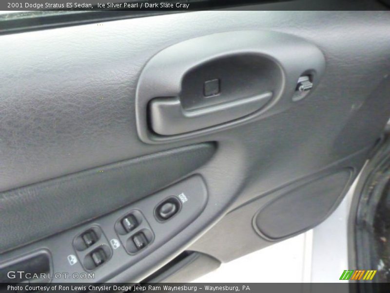Ice Silver Pearl / Dark Slate Gray 2001 Dodge Stratus ES Sedan