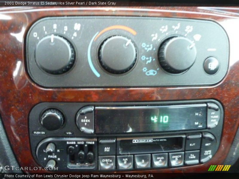 Controls of 2001 Stratus ES Sedan