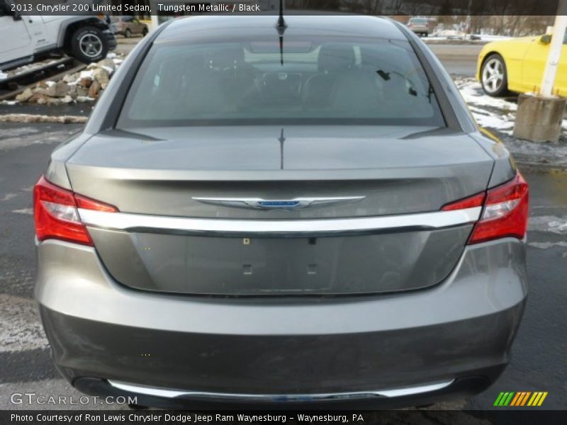 Tungsten Metallic / Black 2013 Chrysler 200 Limited Sedan