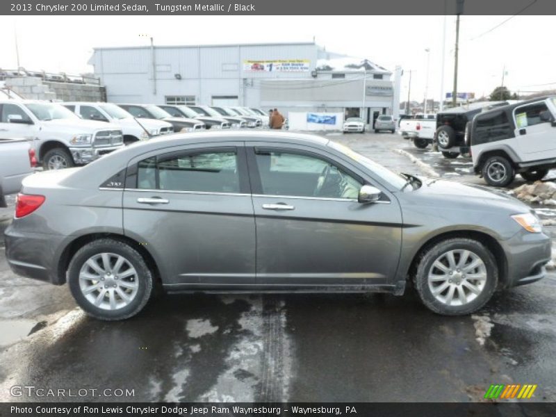 Tungsten Metallic / Black 2013 Chrysler 200 Limited Sedan