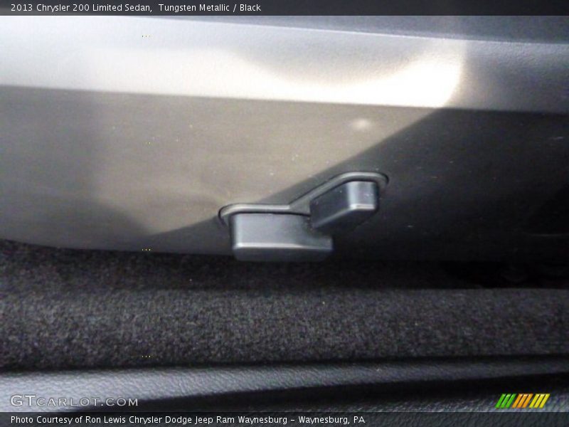 Tungsten Metallic / Black 2013 Chrysler 200 Limited Sedan