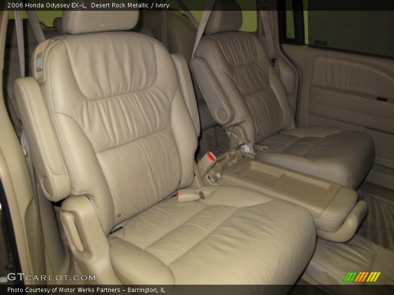 Desert Rock Metallic / Ivory 2006 Honda Odyssey EX-L