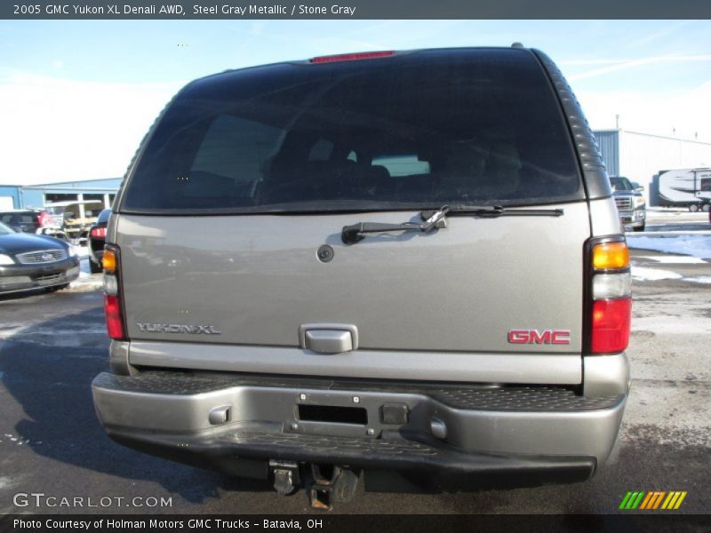 Steel Gray Metallic / Stone Gray 2005 GMC Yukon XL Denali AWD