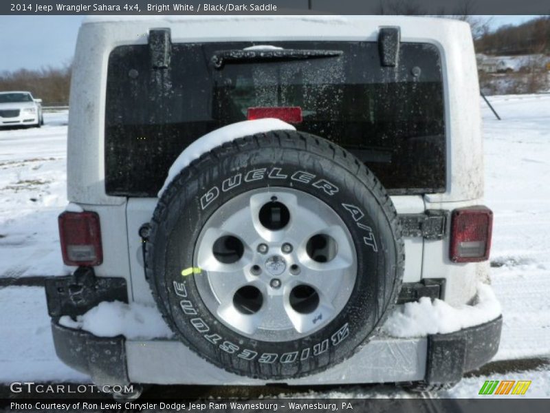 Bright White / Black/Dark Saddle 2014 Jeep Wrangler Sahara 4x4