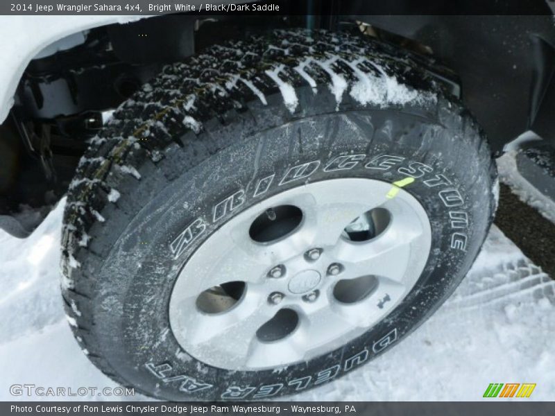 Bright White / Black/Dark Saddle 2014 Jeep Wrangler Sahara 4x4