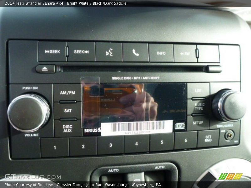Bright White / Black/Dark Saddle 2014 Jeep Wrangler Sahara 4x4