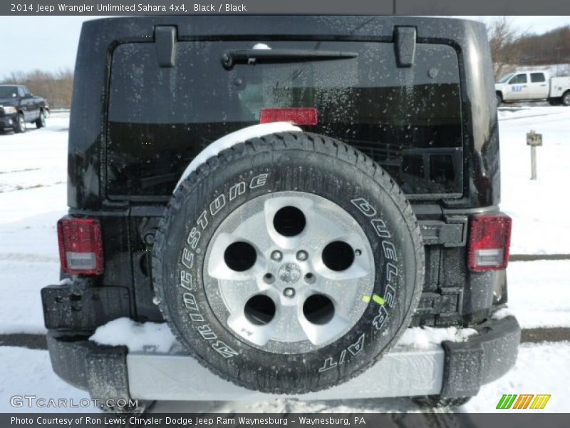 Black / Black 2014 Jeep Wrangler Unlimited Sahara 4x4