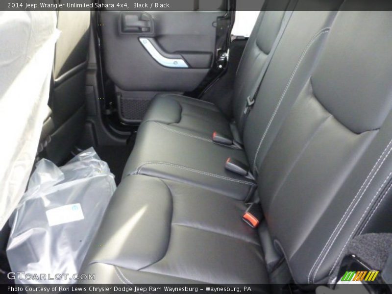 Black / Black 2014 Jeep Wrangler Unlimited Sahara 4x4