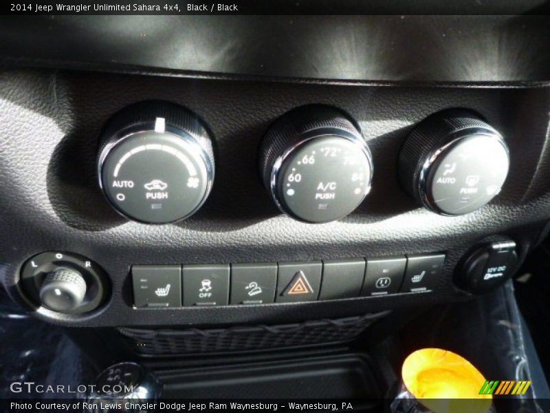 Black / Black 2014 Jeep Wrangler Unlimited Sahara 4x4