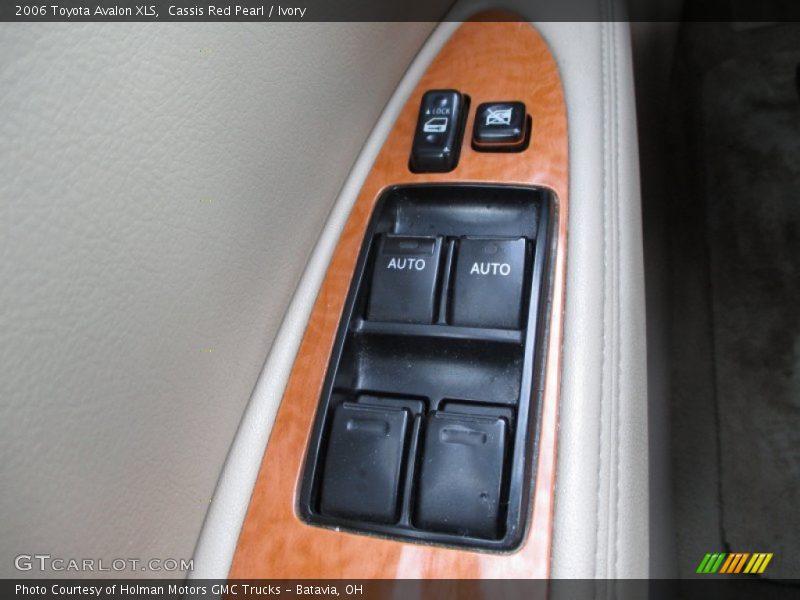 Cassis Red Pearl / Ivory 2006 Toyota Avalon XLS