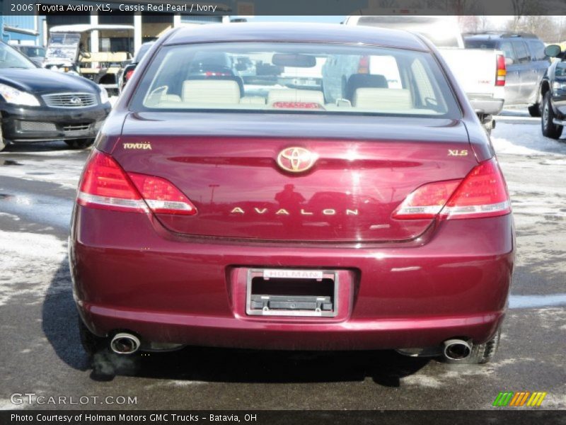 Cassis Red Pearl / Ivory 2006 Toyota Avalon XLS