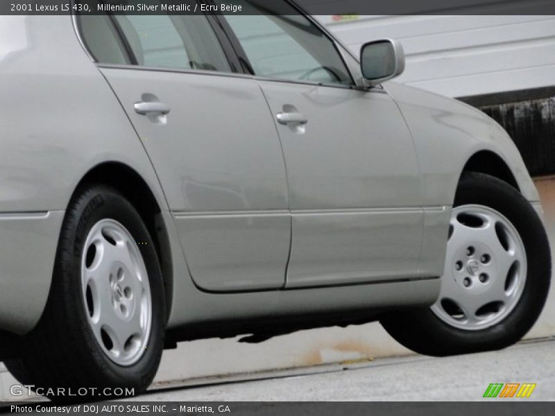 Millenium Silver Metallic / Ecru Beige 2001 Lexus LS 430