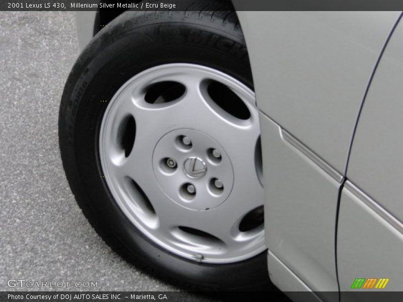 Millenium Silver Metallic / Ecru Beige 2001 Lexus LS 430