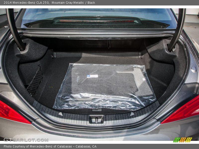 Mountain Gray Metallic / Black 2014 Mercedes-Benz CLA 250