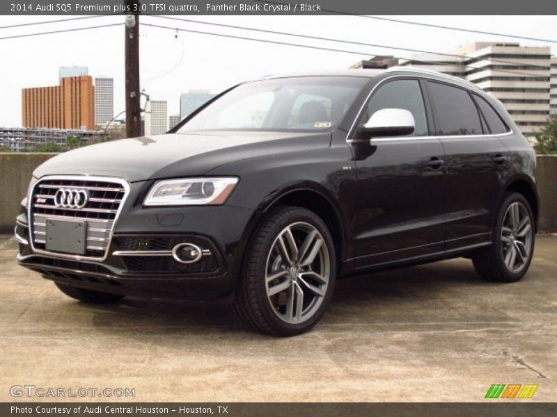 Front 3/4 View of 2014 SQ5 Premium plus 3.0 TFSI quattro