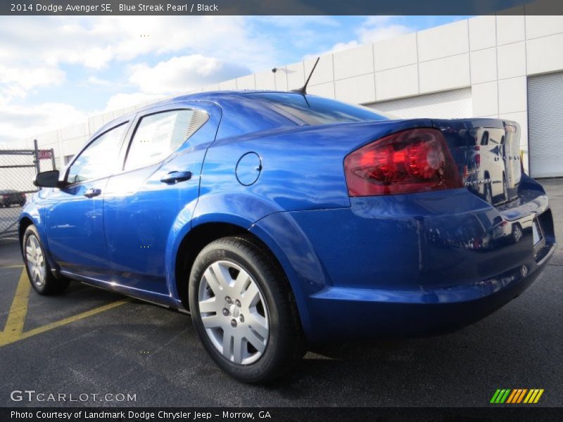 Blue Streak Pearl / Black 2014 Dodge Avenger SE