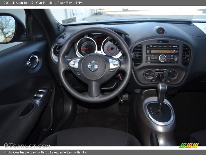 Gun Metallic / Black/Silver Trim 2011 Nissan Juke S