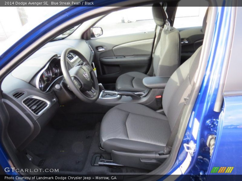 Blue Streak Pearl / Black 2014 Dodge Avenger SE
