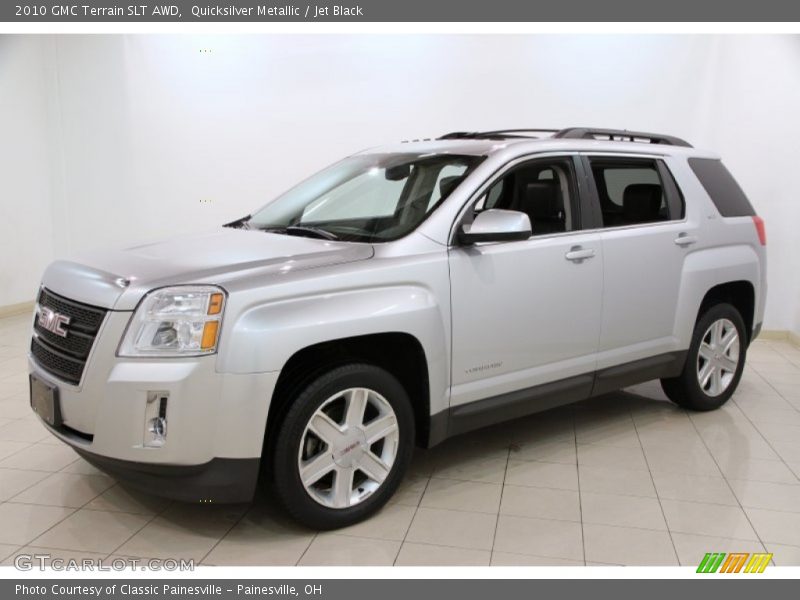 Front 3/4 View of 2010 Terrain SLT AWD