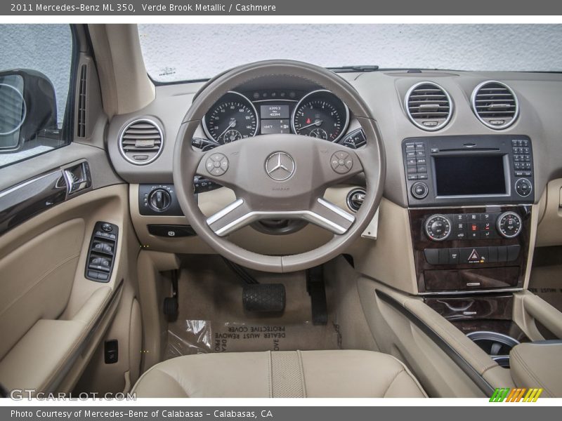 Dashboard of 2011 ML 350