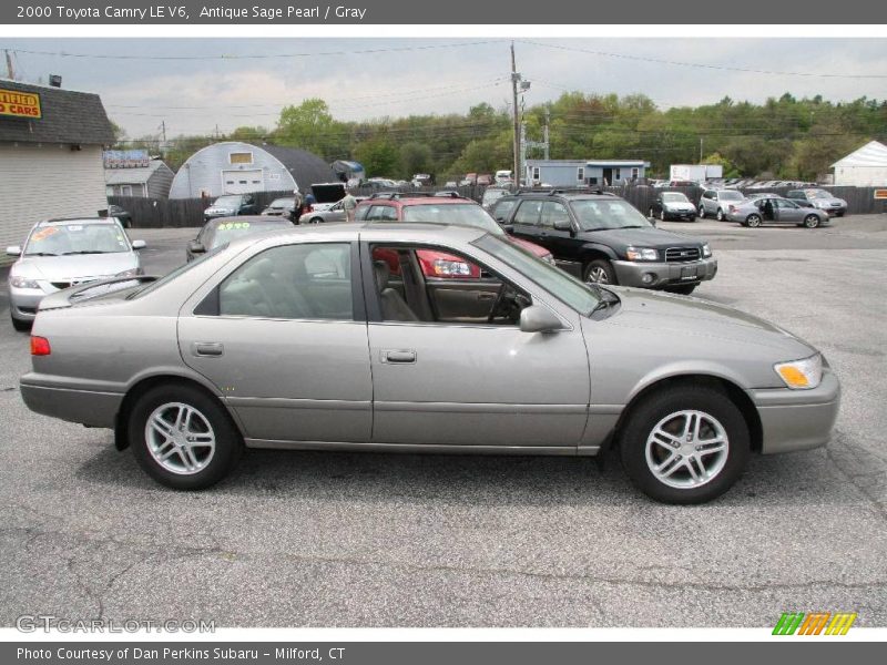 Antique Sage Pearl / Gray 2000 Toyota Camry LE V6