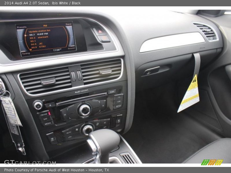 Ibis White / Black 2014 Audi A4 2.0T Sedan