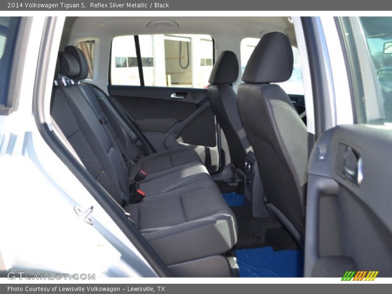 Reflex Silver Metallic / Black 2014 Volkswagen Tiguan S