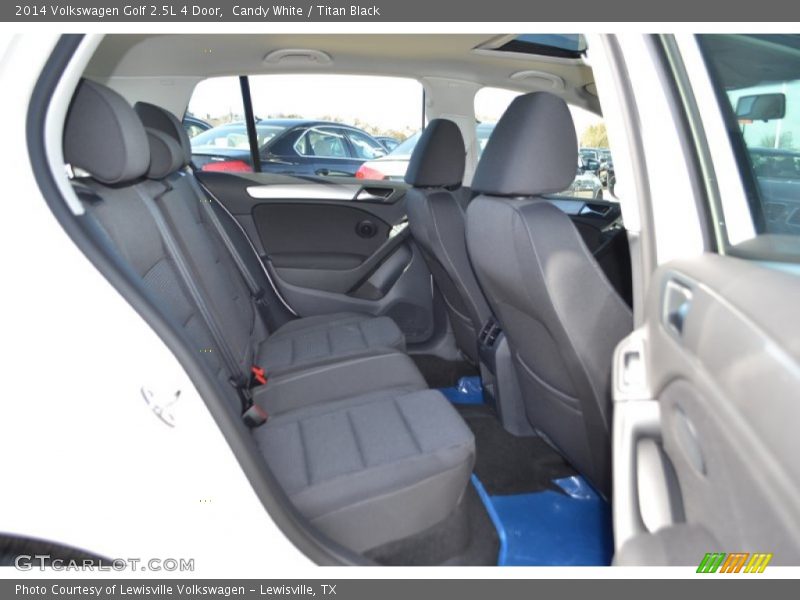 Candy White / Titan Black 2014 Volkswagen Golf 2.5L 4 Door