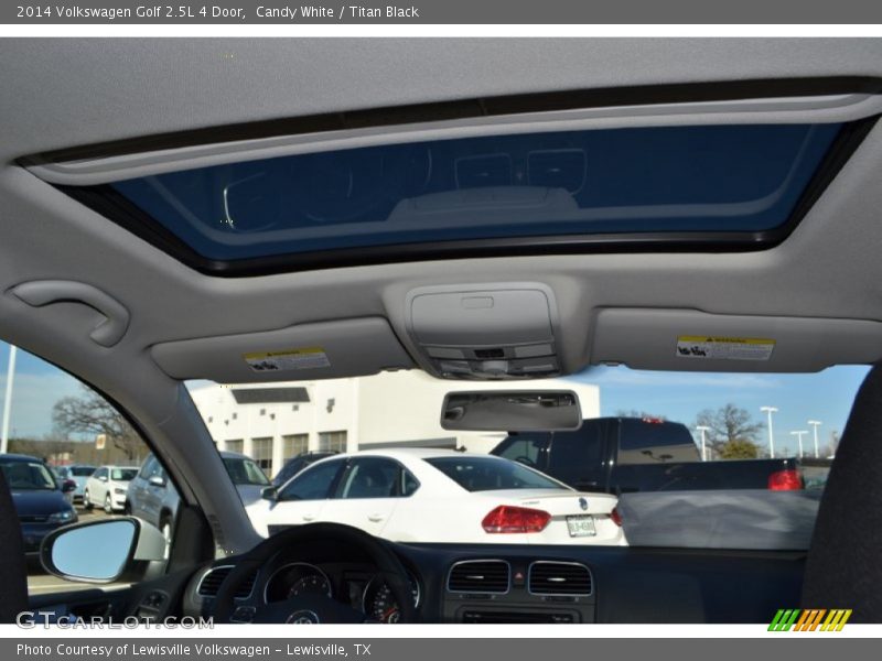 Candy White / Titan Black 2014 Volkswagen Golf 2.5L 4 Door